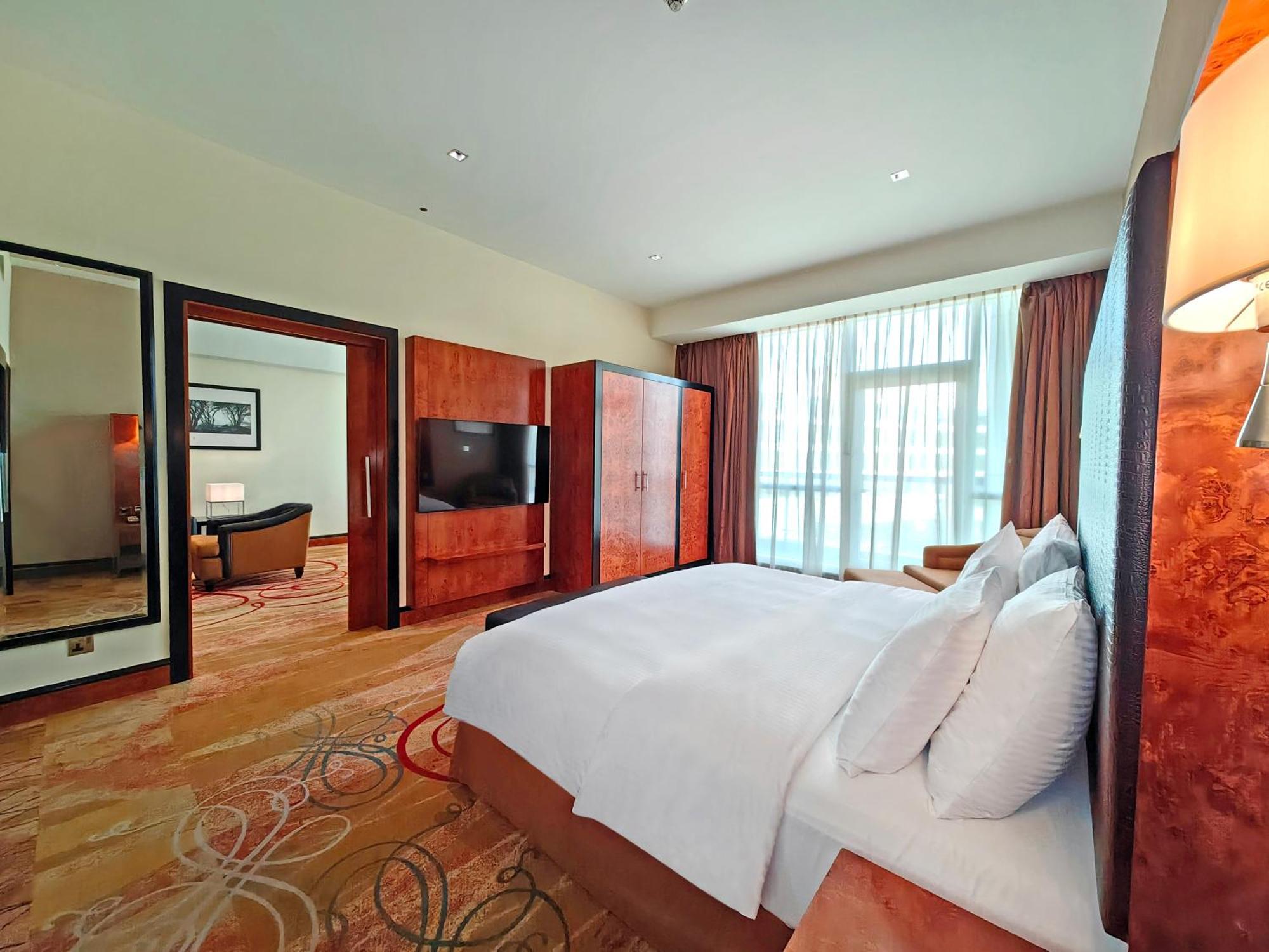 Hotel Millennium Airport Dubai
