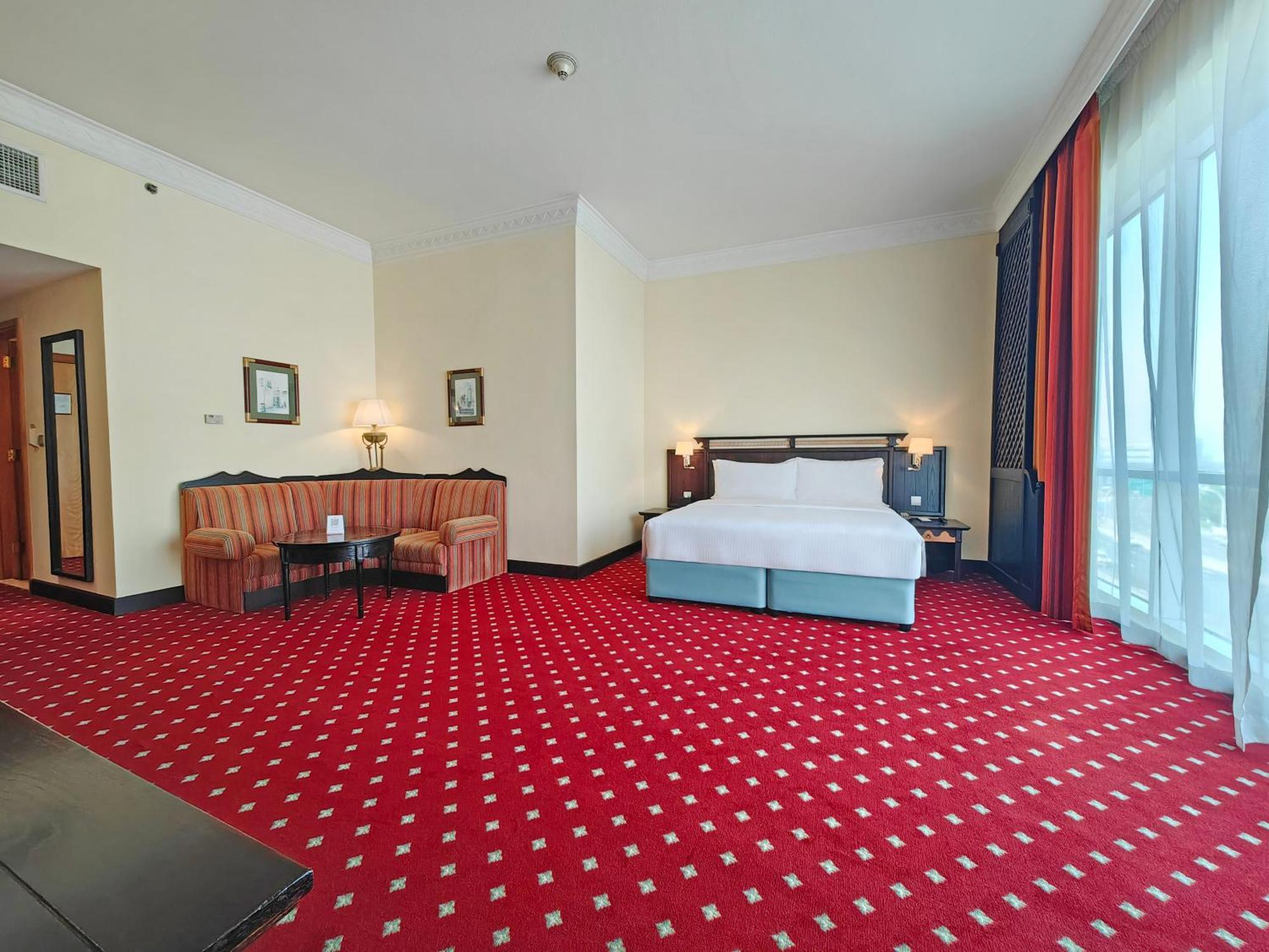 Hotel Millennium Airport