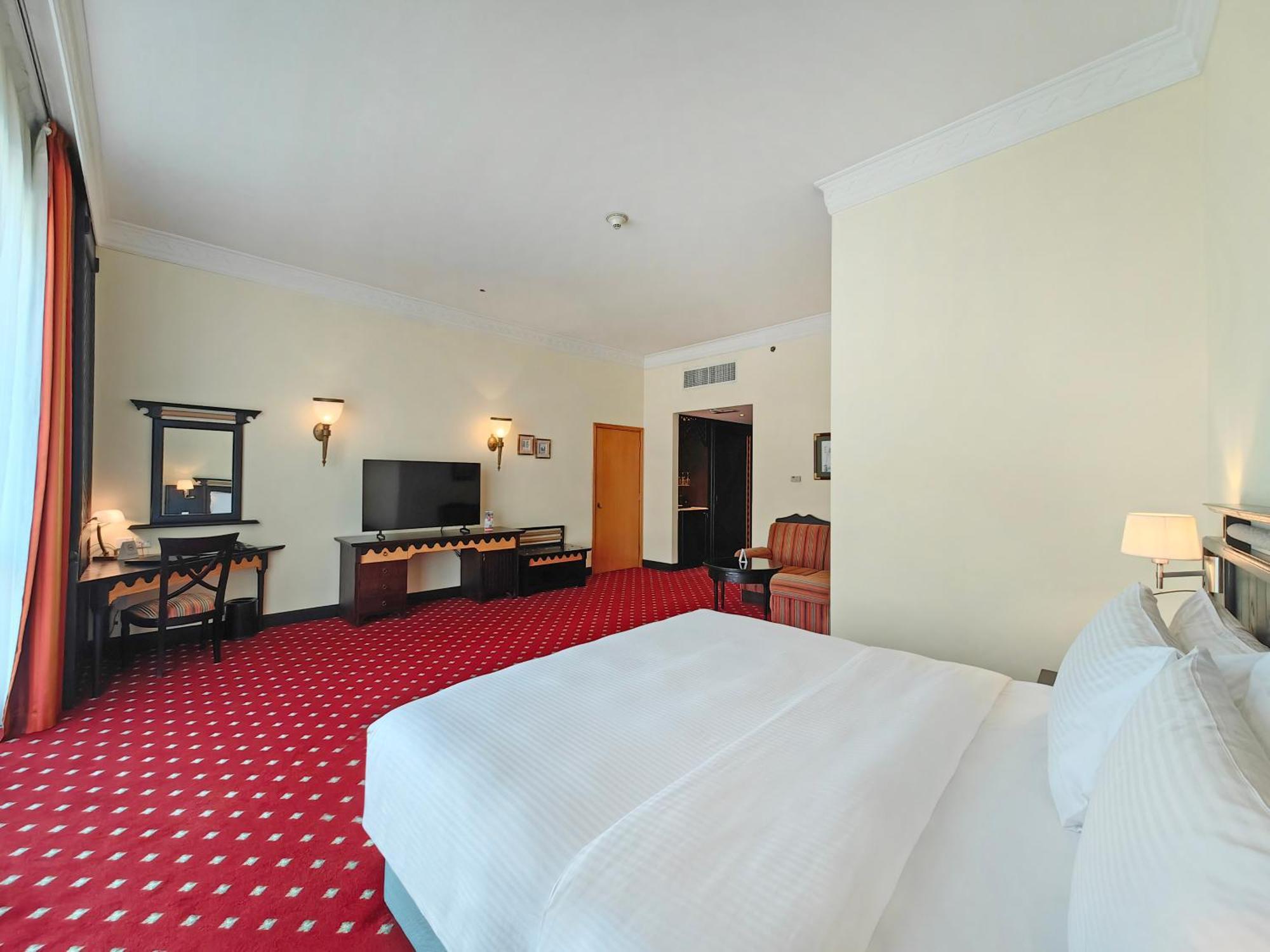 Millennium Airport 4* Dubai